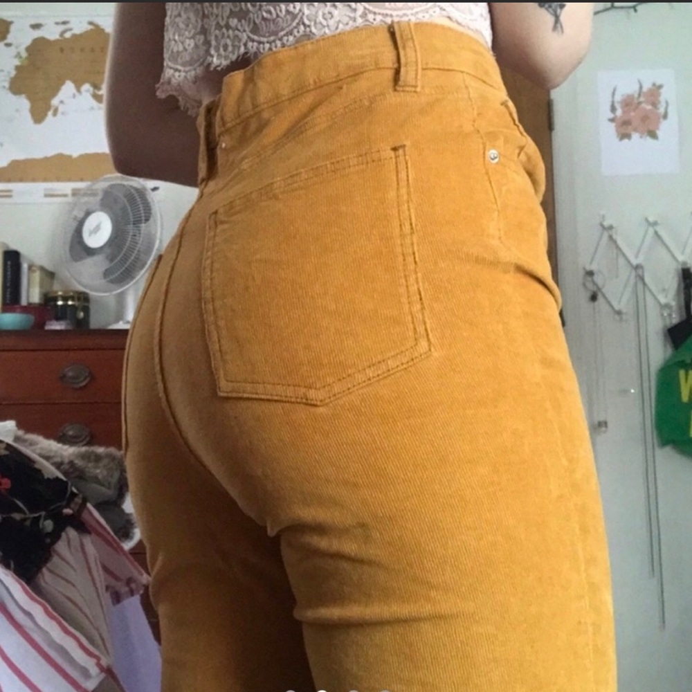 Urban Outfitters High Rise Girlfriend Corduroy